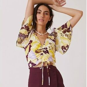 Maeve by Anthropologie Cinched‎ Flutter Sleeve floral yellow crop blouse Medium
